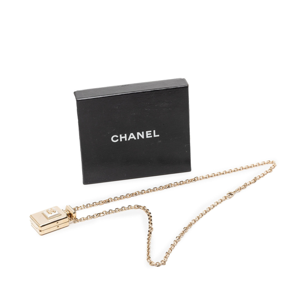 Pre-Loved Chanel CC Gold Plated Perfume Bottle Locket Pendant Necklace - Picture 6 of 6